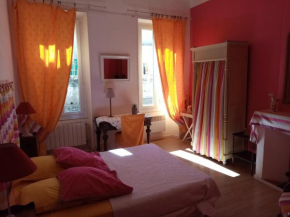 Отель La Maison Bleue de Sigean  Сижан